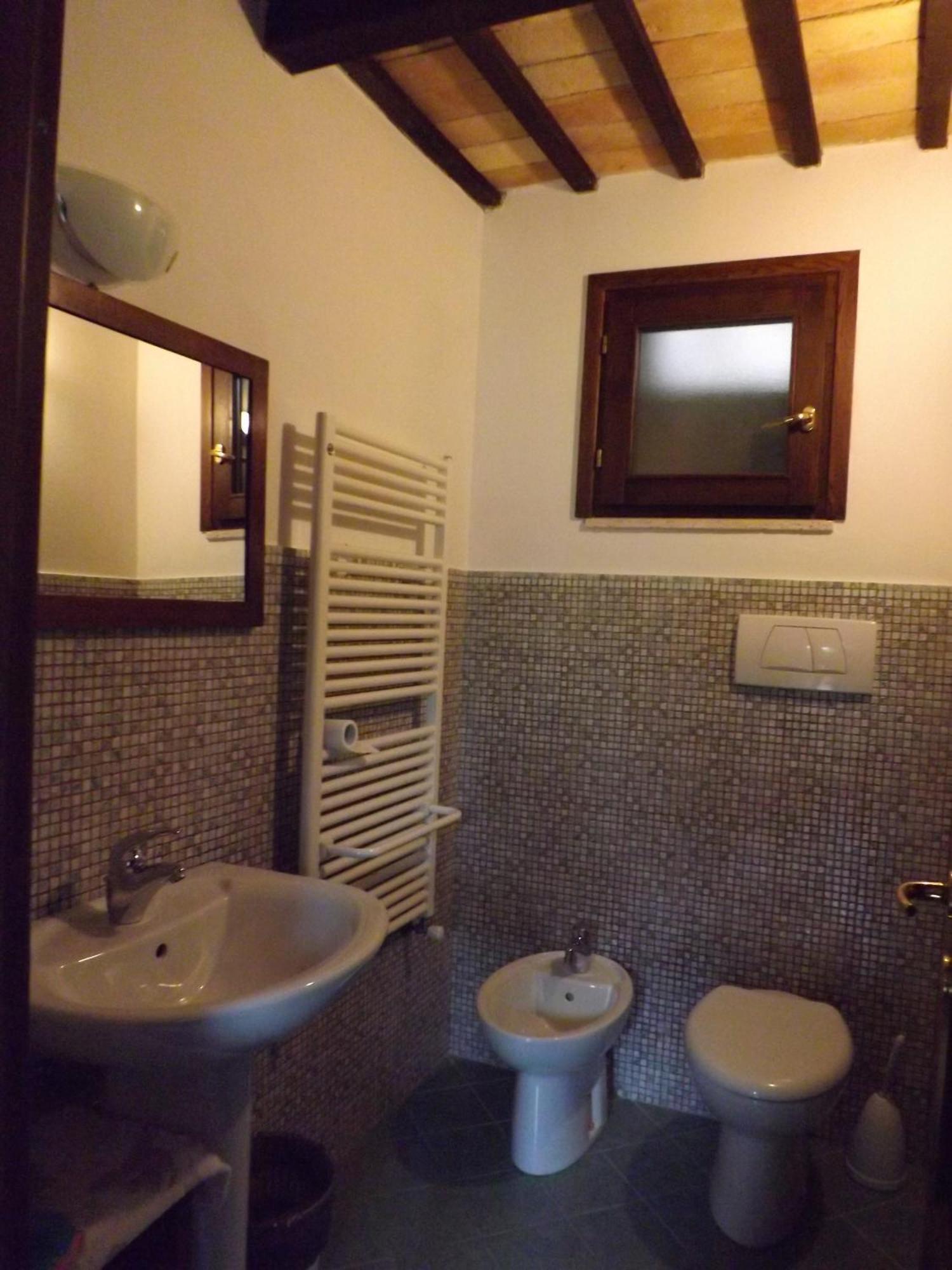 Agriturismo San Giovanni Ad Insulam Isola del Gran Sasso d'Italia Room photo