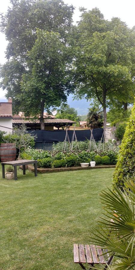 Agriturismo San Giovanni Ad Insulam Isola del Gran Sasso d'Italia Exterior photo